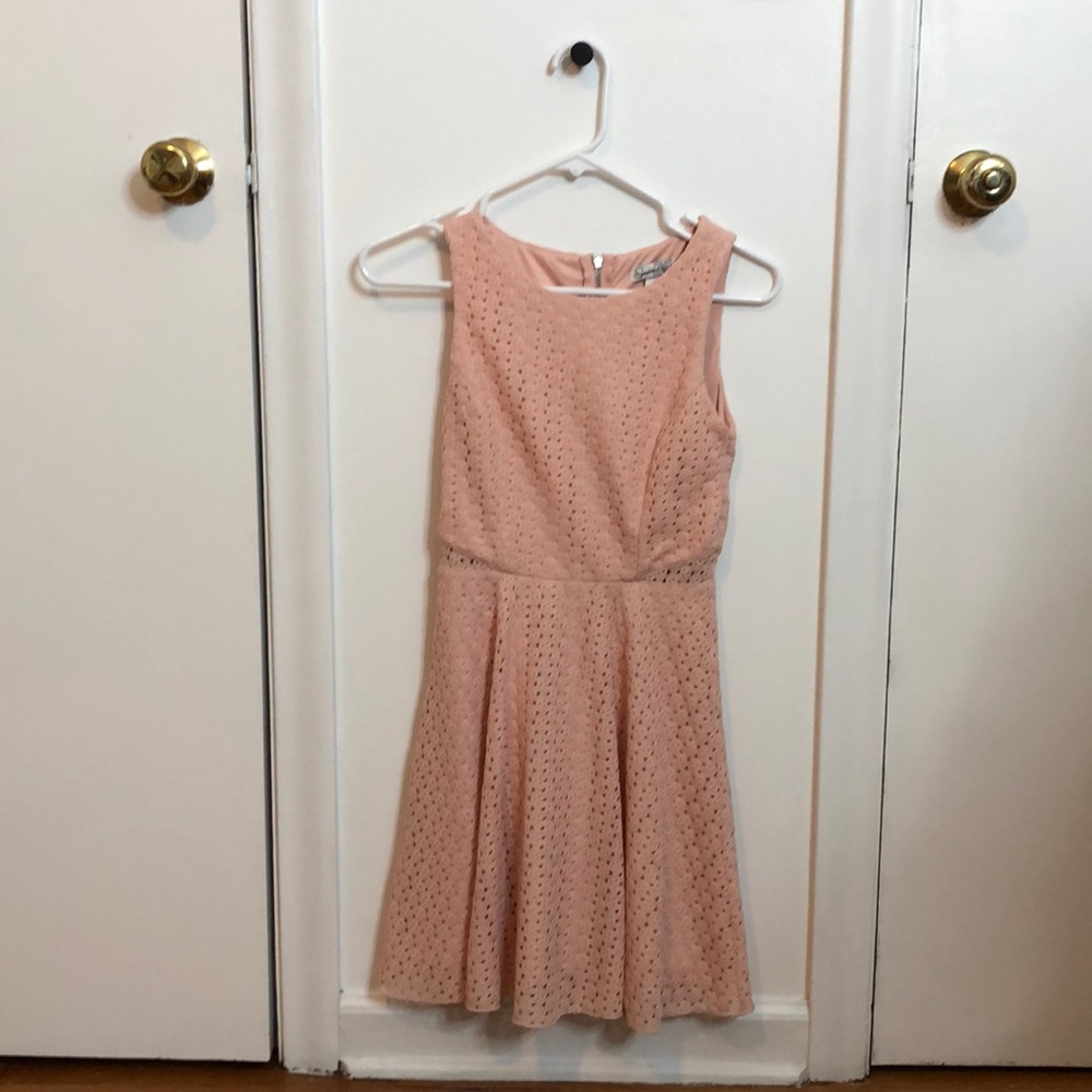 Speechless Lace Dress with cutouts Size 1, Pink